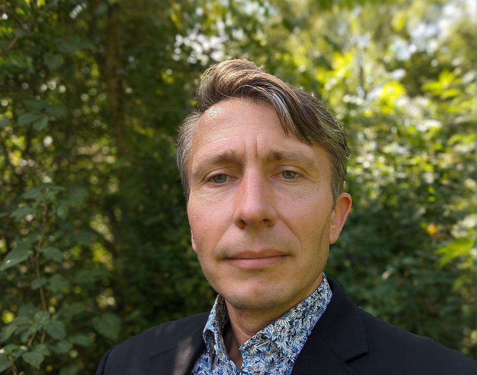 headshot-BenMcLaughlin - pd_edited_edite