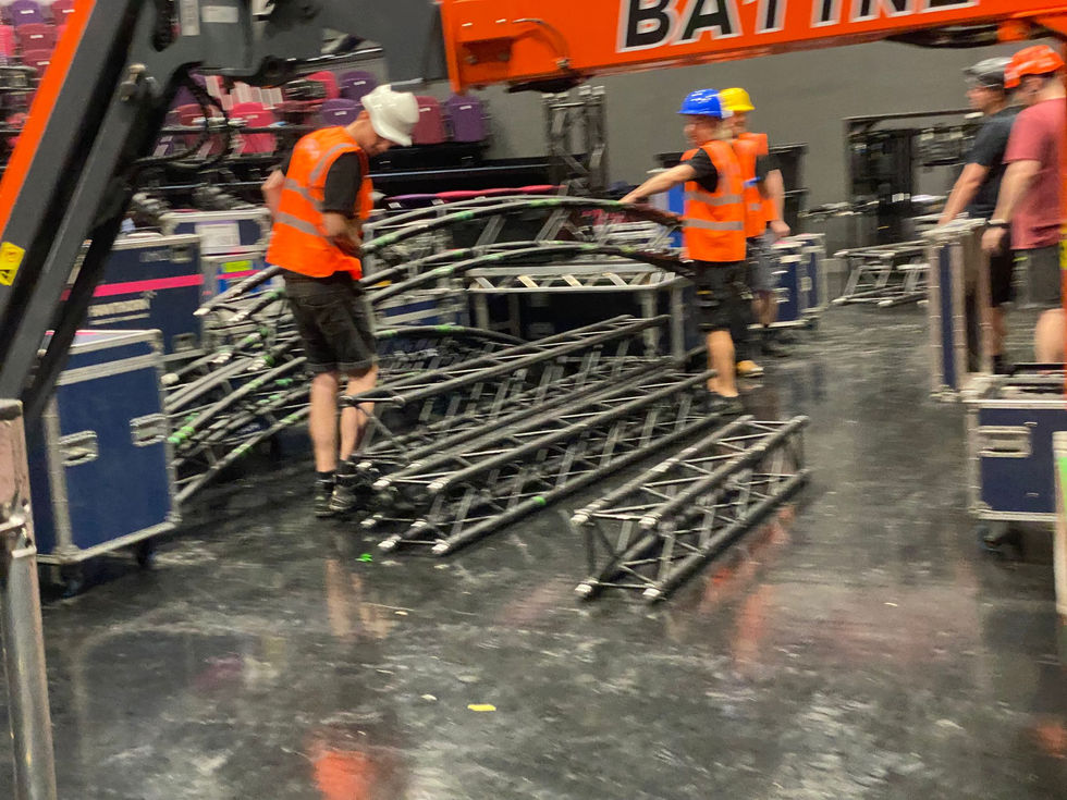 PHOTO-2025-07-21-23-20-49 3