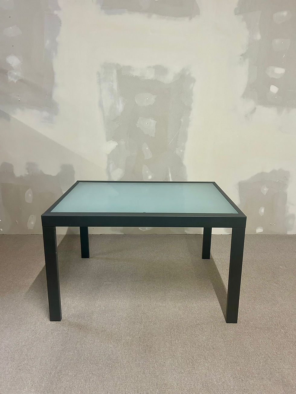 Ausziehbarer Esstisch Glastisch, Milchglas, Gartentisch