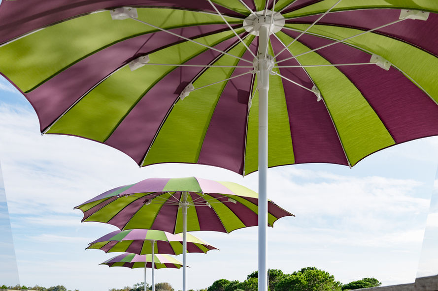 Parasols - plage privée - Pegasso - Crema