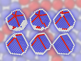 Uneven strain distribution induces detwinning in penta-twinned nanoparticles