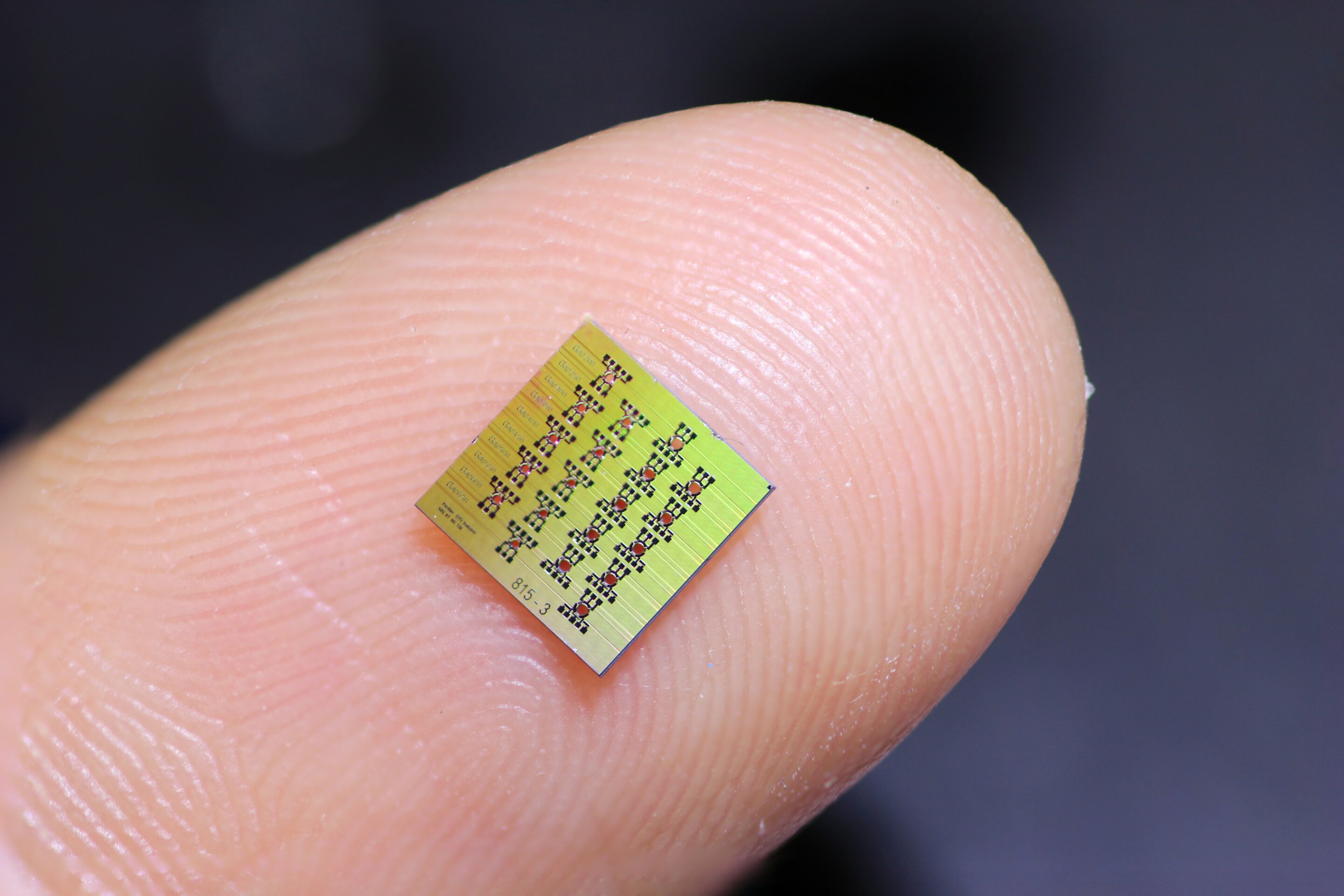 A fabricated piezoMEMS-silicon nitride chips containing multiple optical isolators. @ EPFL
