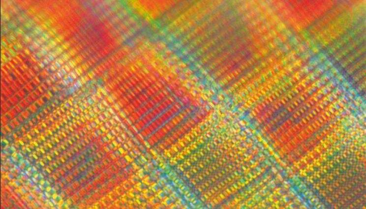 An optical microscopic image of a 3D printed carbon log-pile with strutted tube-in-tube beam morphology. @ Lawrence Livermore National Laboratory