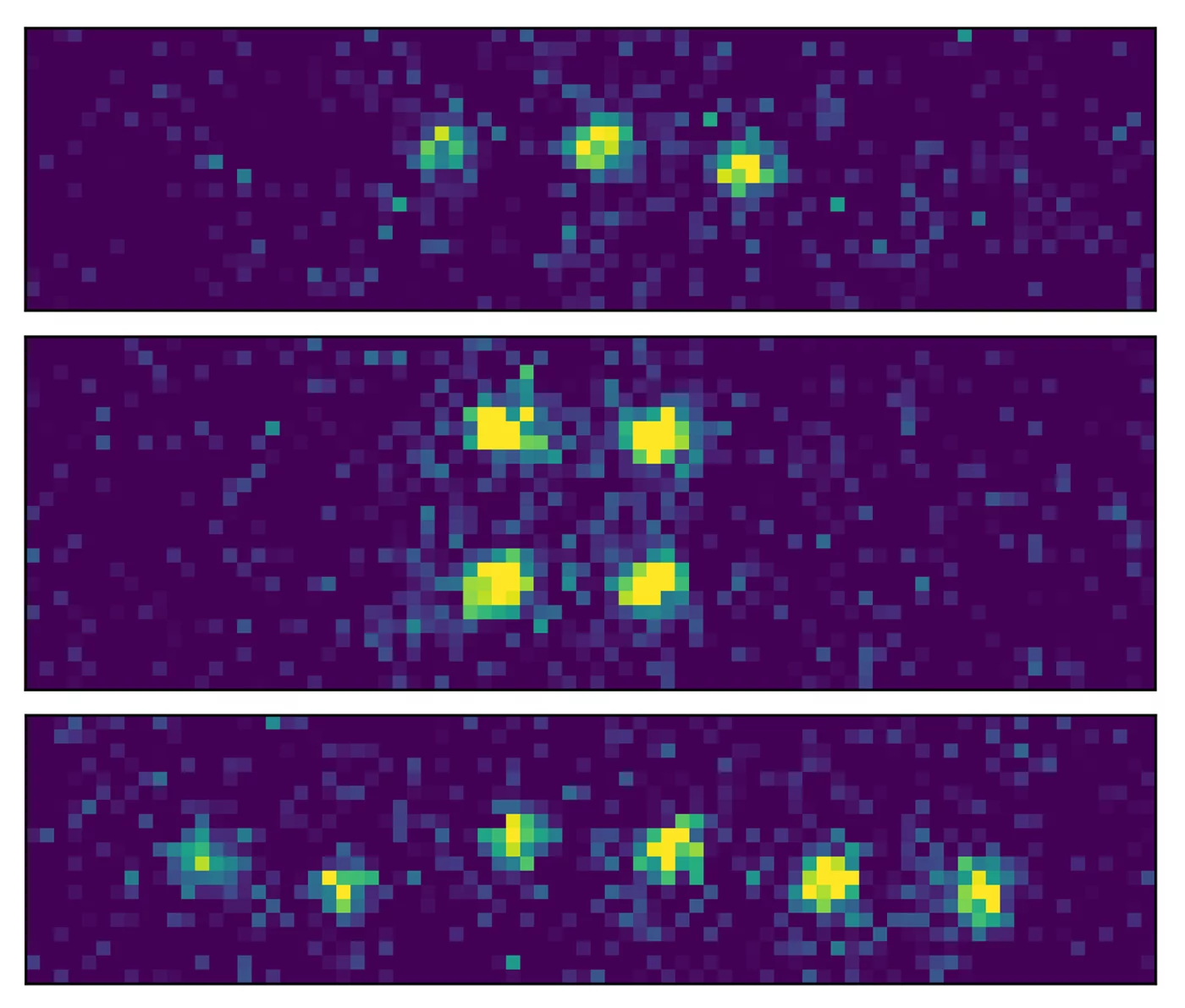 So far, the Garching scientists have been able to manipulate up to six rubidium atoms as quantum bits in the optical resonator with the light tweezers. To make them visible, the atoms are excited to emit light. In theory, the resonator can hold up to 200 atoms - highly effective addressable quantum bits. @ Max Planck Institute of Quantum Optics