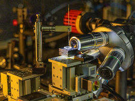 Three-dimensional printing achieves precision light control for structural coloration