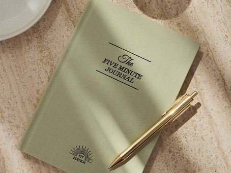I Journal for 5 minutes Every Morning and it is Life Changing. Here's Why: