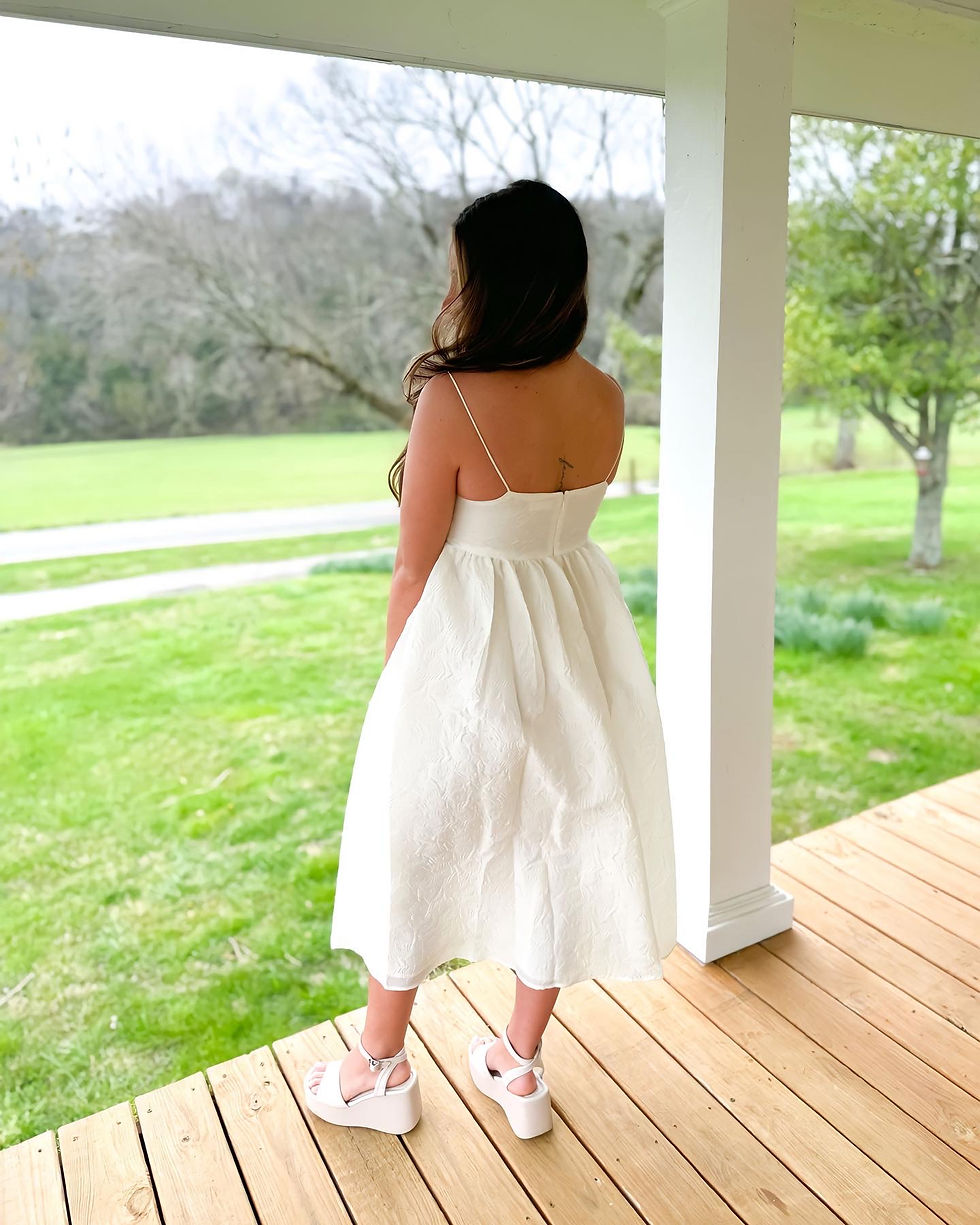 Thumbnail: Textured White Maxi