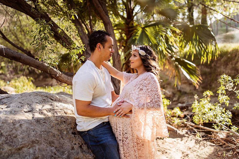 Maternity Photo Shoots in Los Angeles
