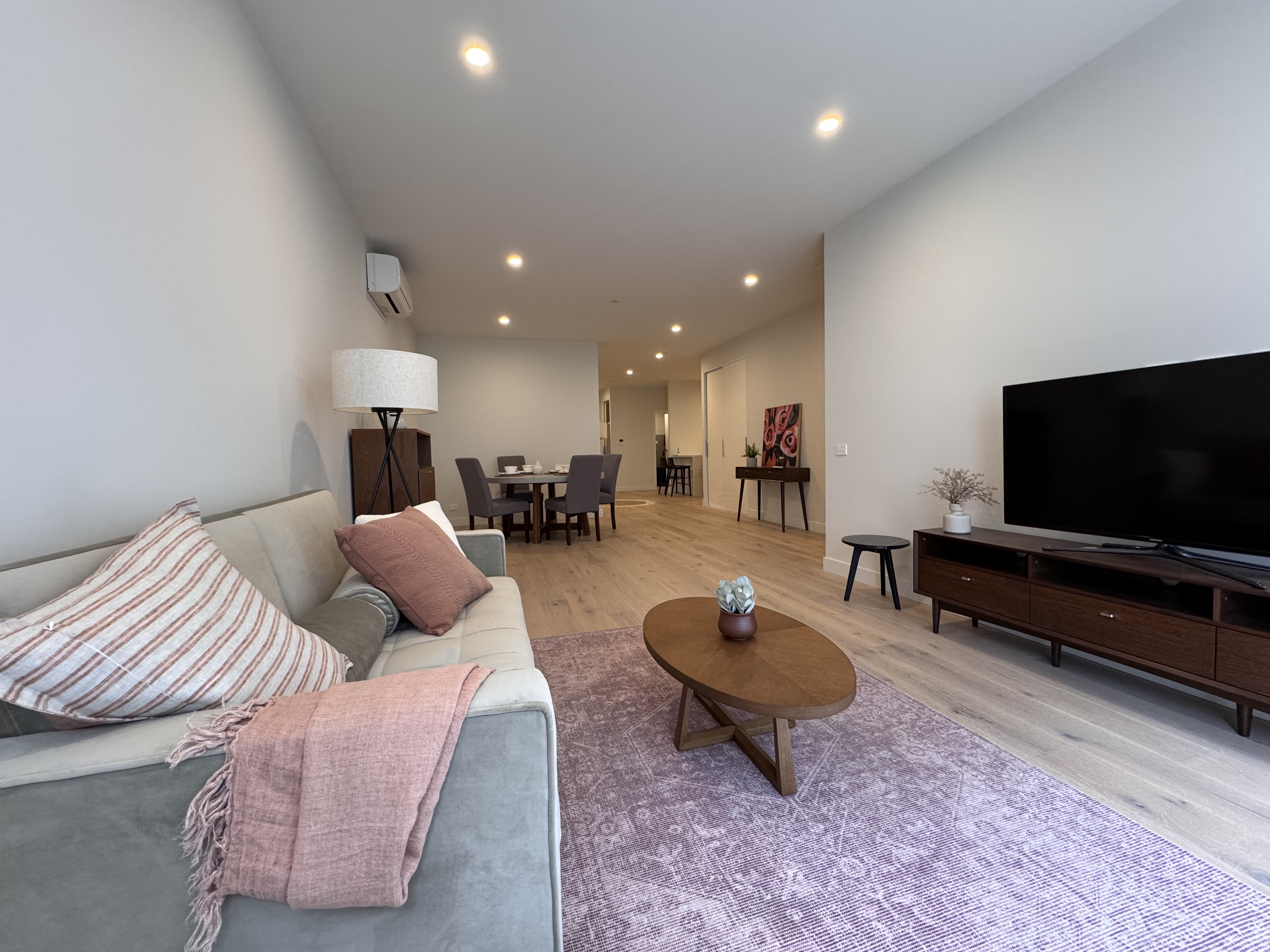Doncaster East Apartment VIC, Doncaster East Apartment - Thumbnail 3