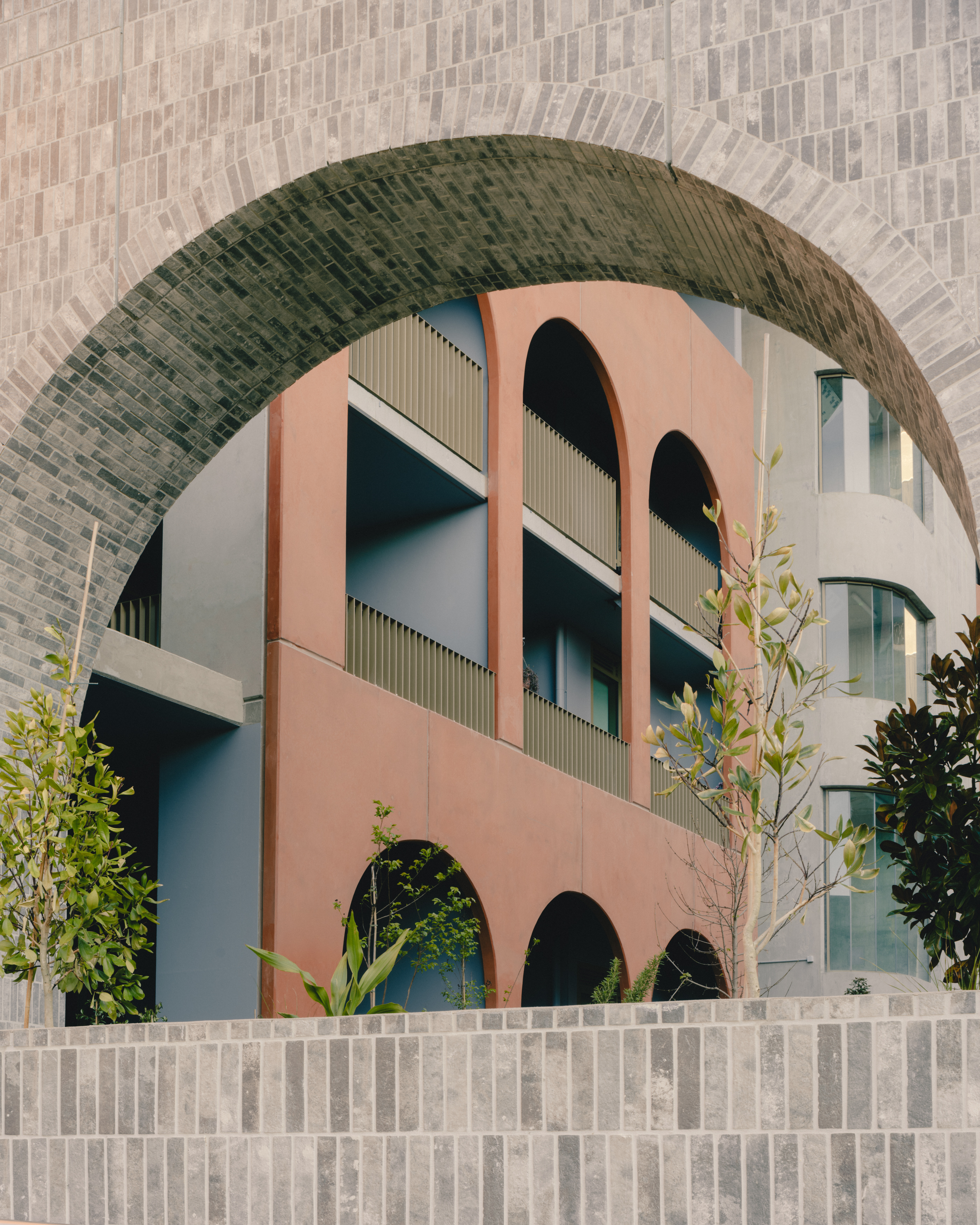 Pace 3058: 都市新生活 VIC, Pace 3058: 都市新生活 - Image 1