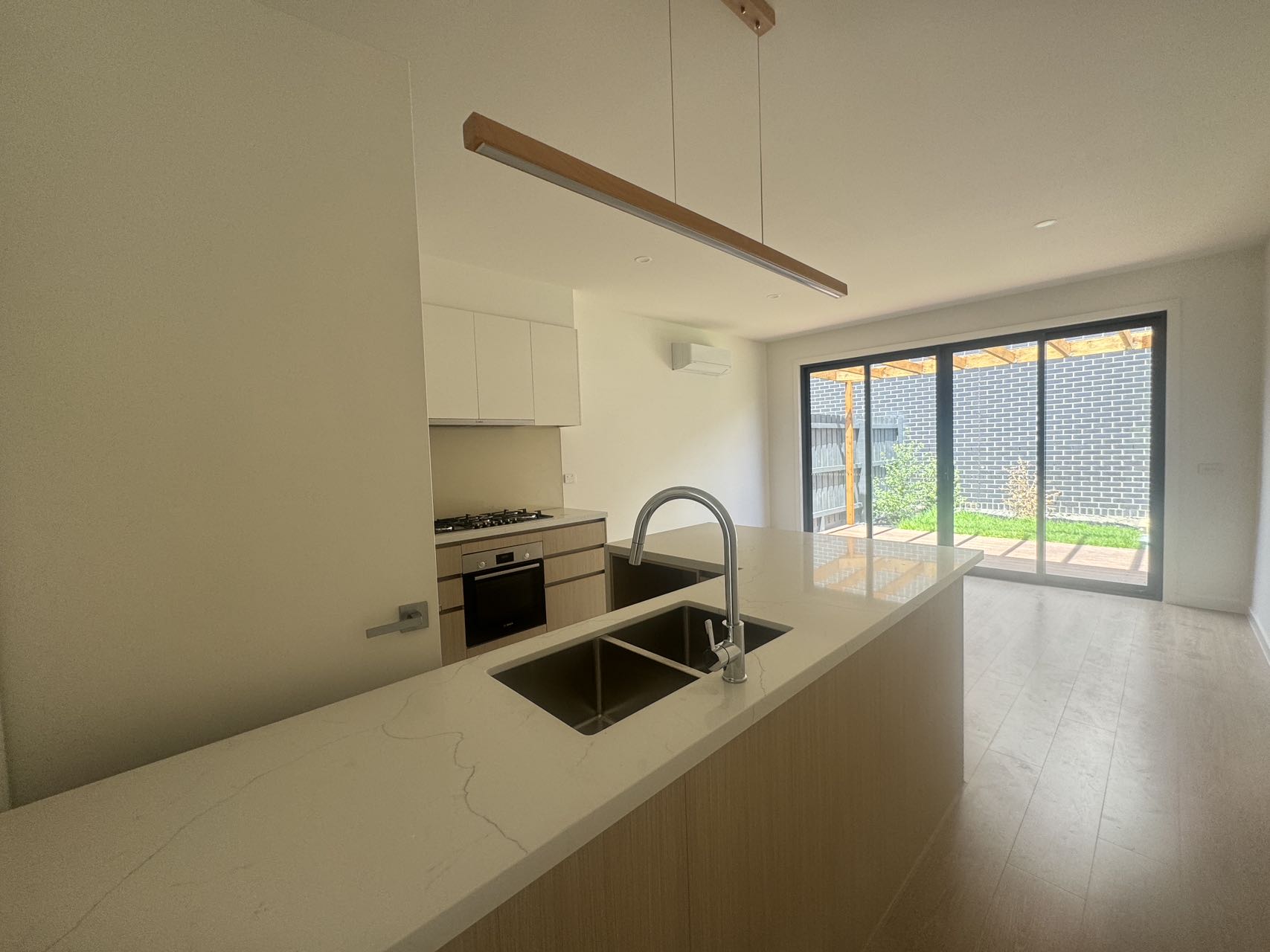 Oakleigh 独立住宅 准备入住 VIC, Oakleigh - Thumbnail 3
