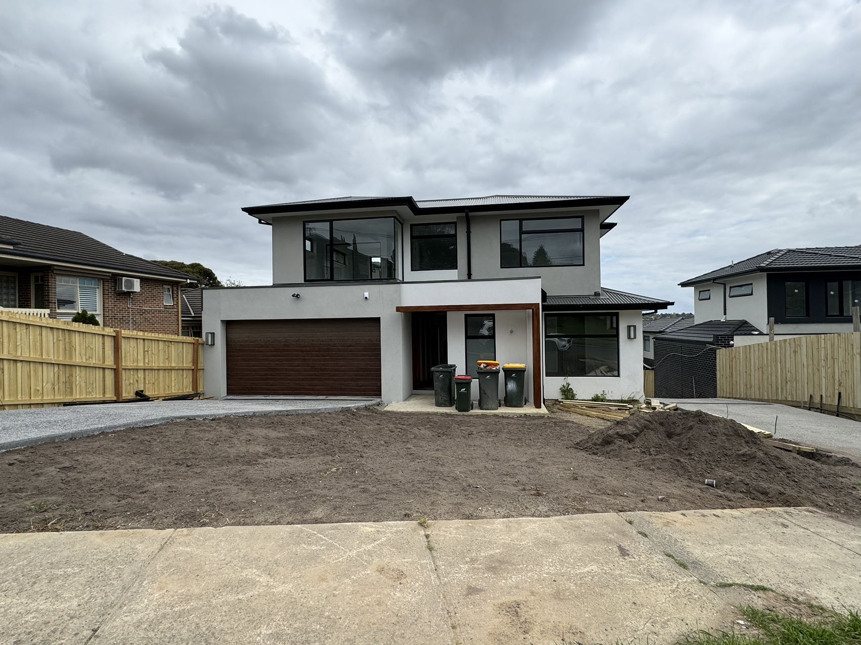 Bulleen: 现代化联排别墅,享受繁华与自然 VIC, Bulleen - Image 1
