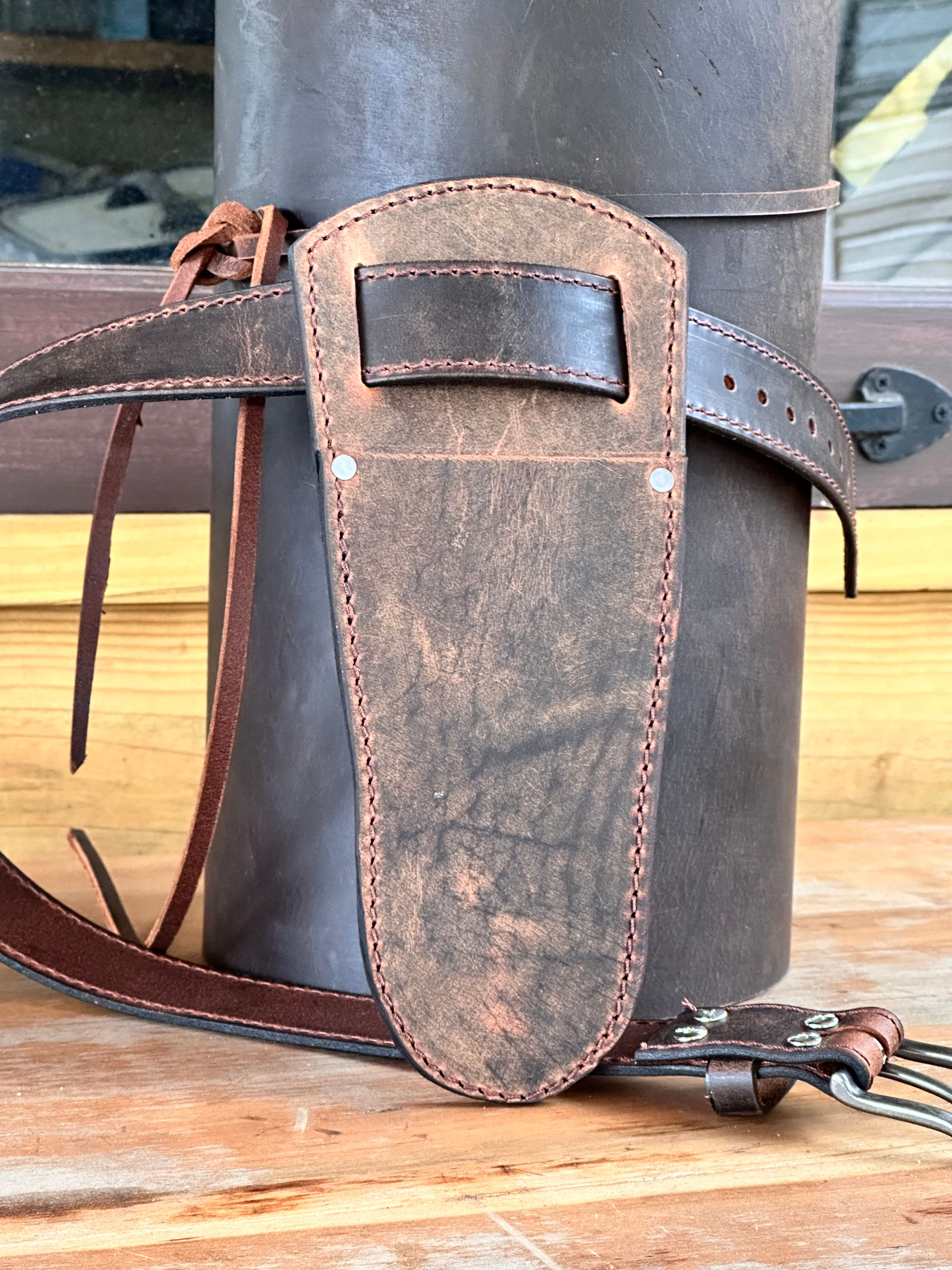 The Craftsman's Companion Kline Pliers Pouch