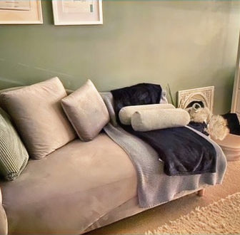 Room 23-01-18_edited_edited.jpg