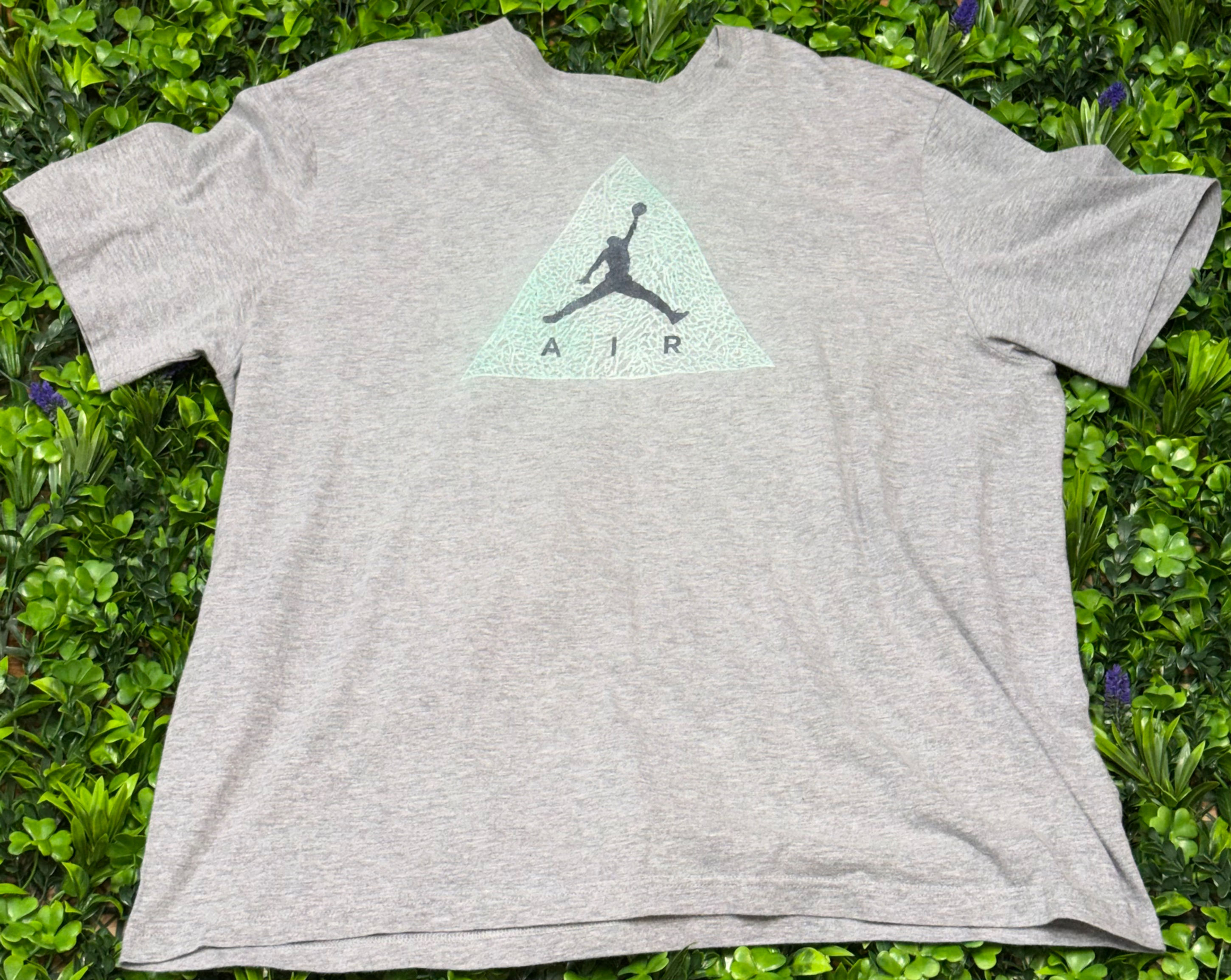 Jordan Grey Tee Teal Triangle Size XXL Pre-Owned