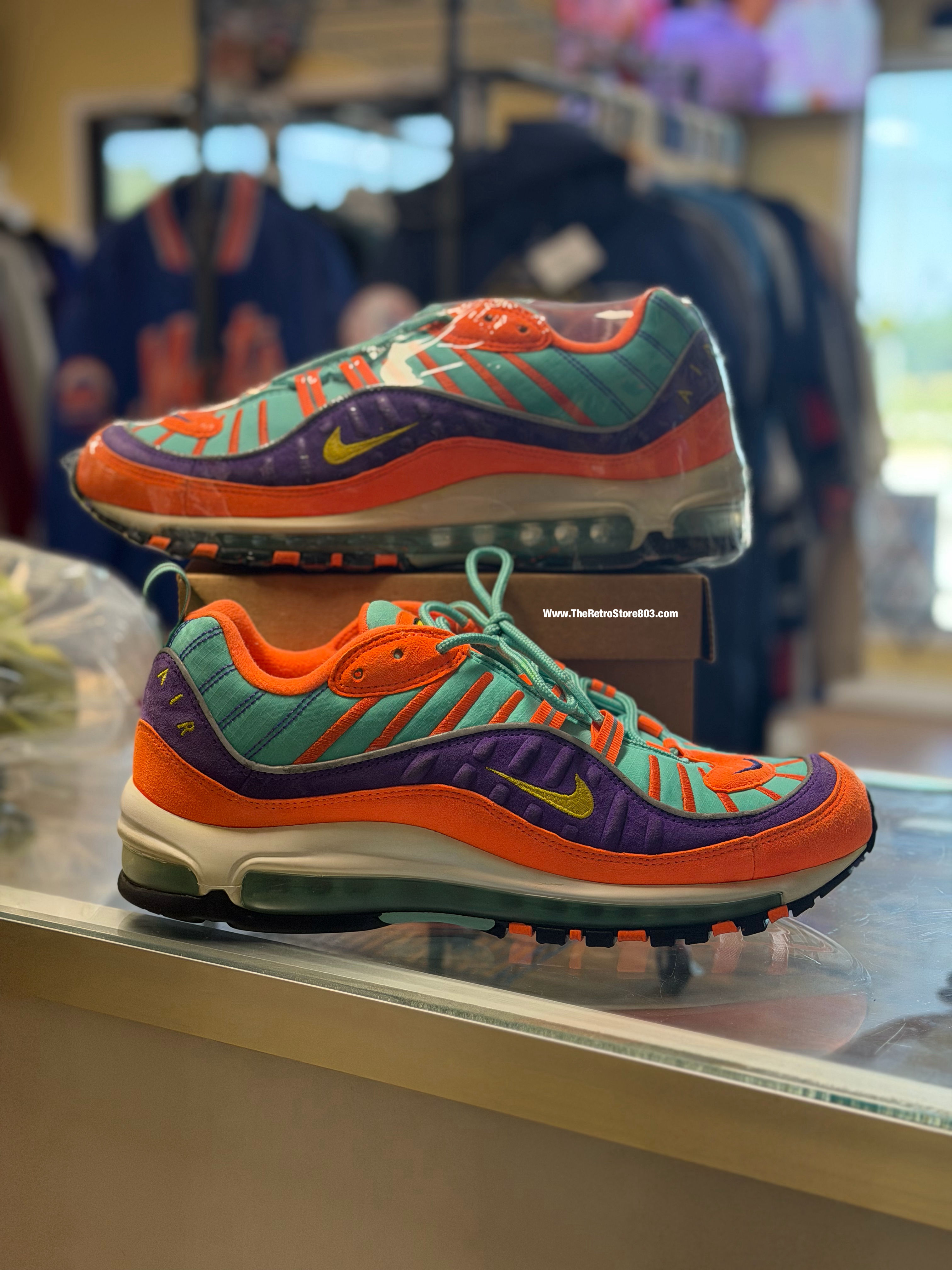 Air Max ‘98 “Cone” Sz 10.5 Pre-Owned