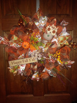 Happy Fall Y'all Owl