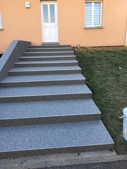 design-resine.ch escalier maison orange