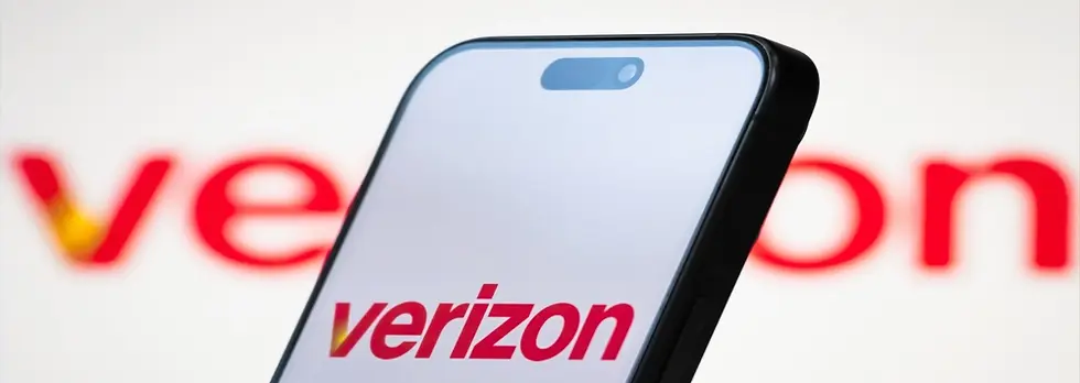 Verizon comeback shows early turnaround signs under CEO Dan Schulman, with churn improvement and cost cuts