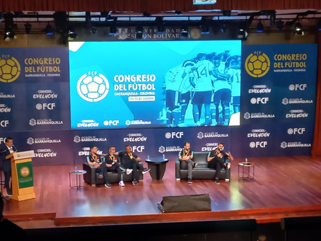 La Selección Colombia comparte sus tácticas con el público en el Congreso de Fútbol 2023
