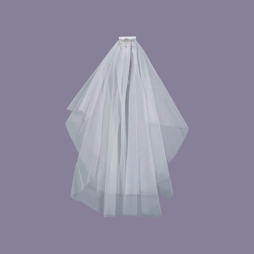 Thumbnail: Mid-Length Bride Veil