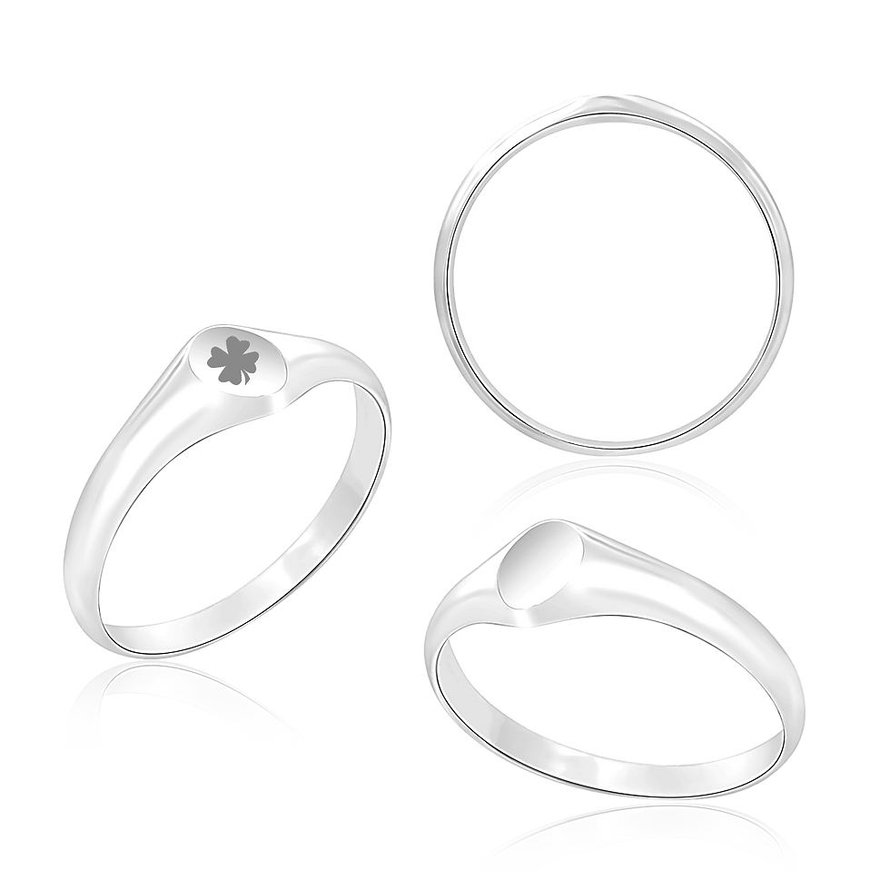 Thumbnail: Sterling Silver Oval (Vertical) Signet Rings in Sterling Silver (4 x 6 mm - 20