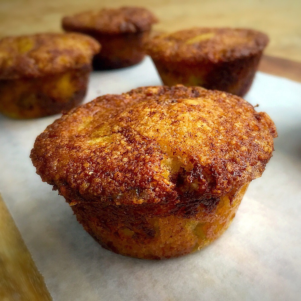 Cinnabomb Muffins