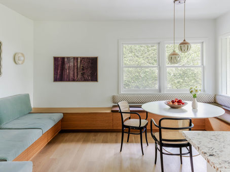 An Ode to Banquettes