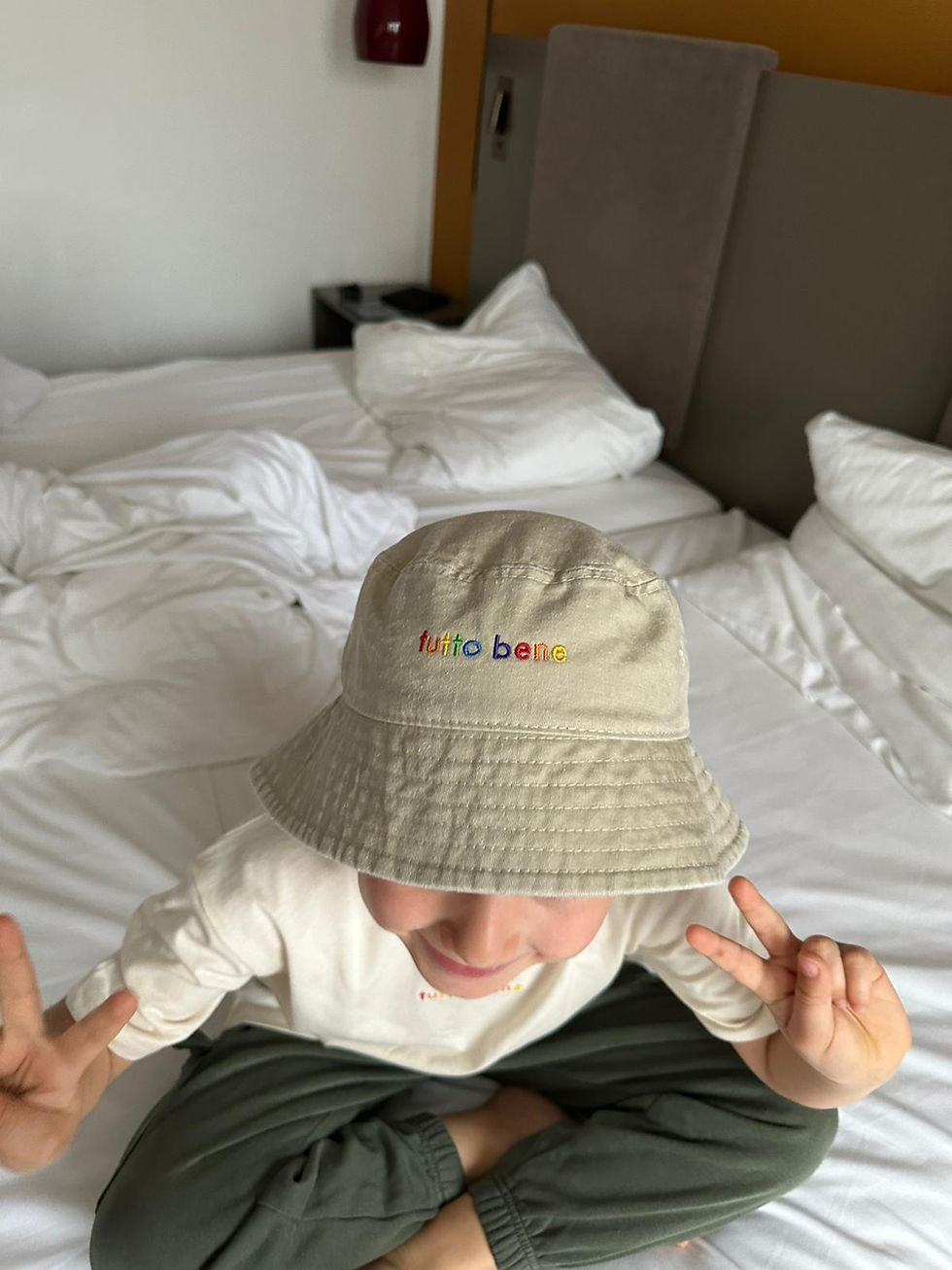 Thumbnail: Kids Tutto Bene Bucket Hat Stone