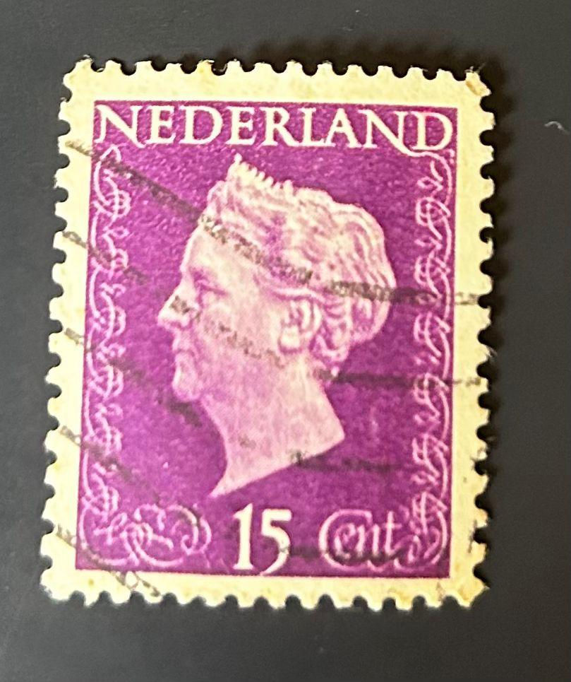 P192-Netherlands 15 Cent Queen Wilhelmina Purple Stamp Used Nederland
