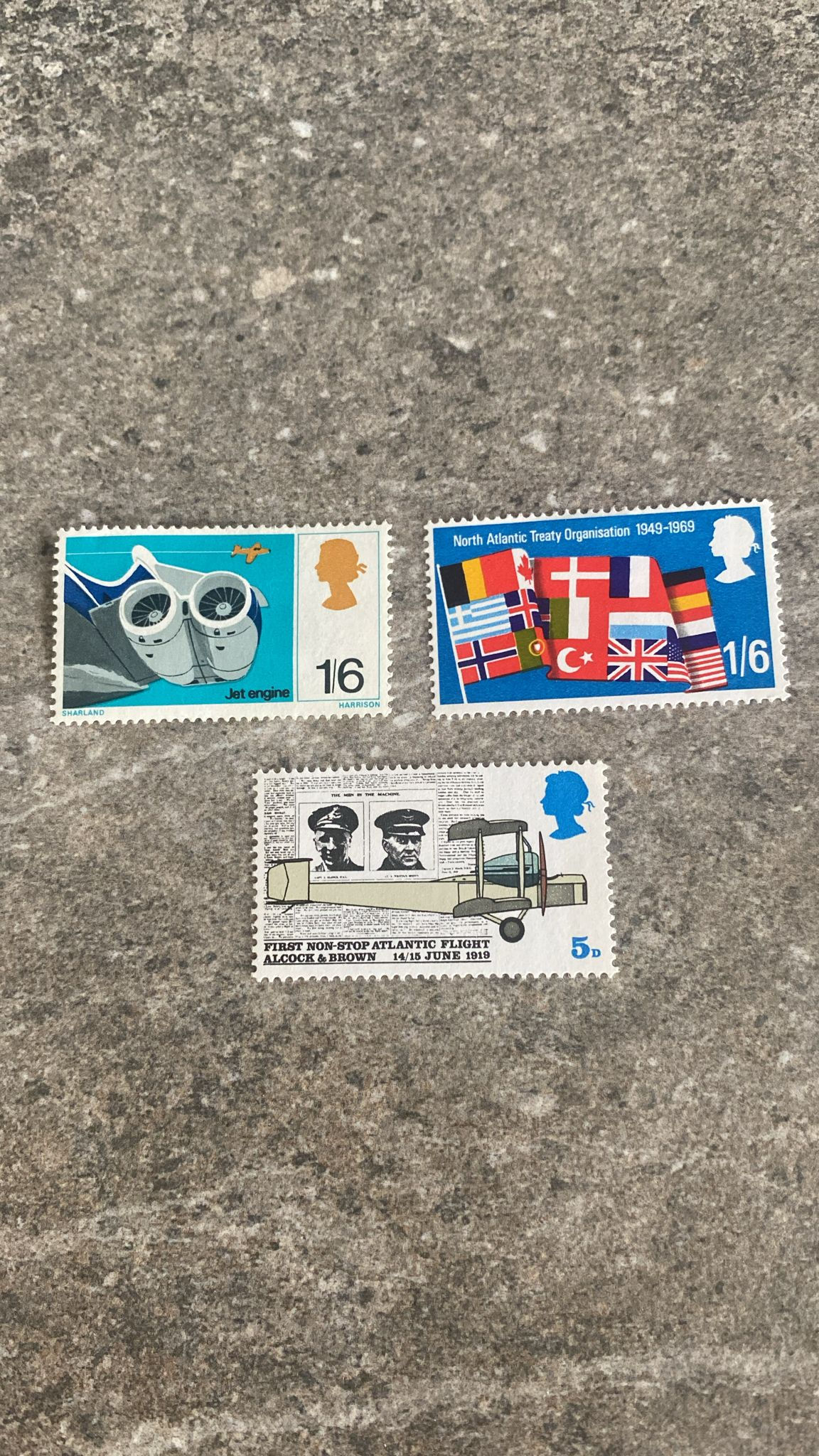 B22-
Lot of 3 Vintage GB Stamps – Jet Engine (1967), NATO 1949–1969, Alcock &
