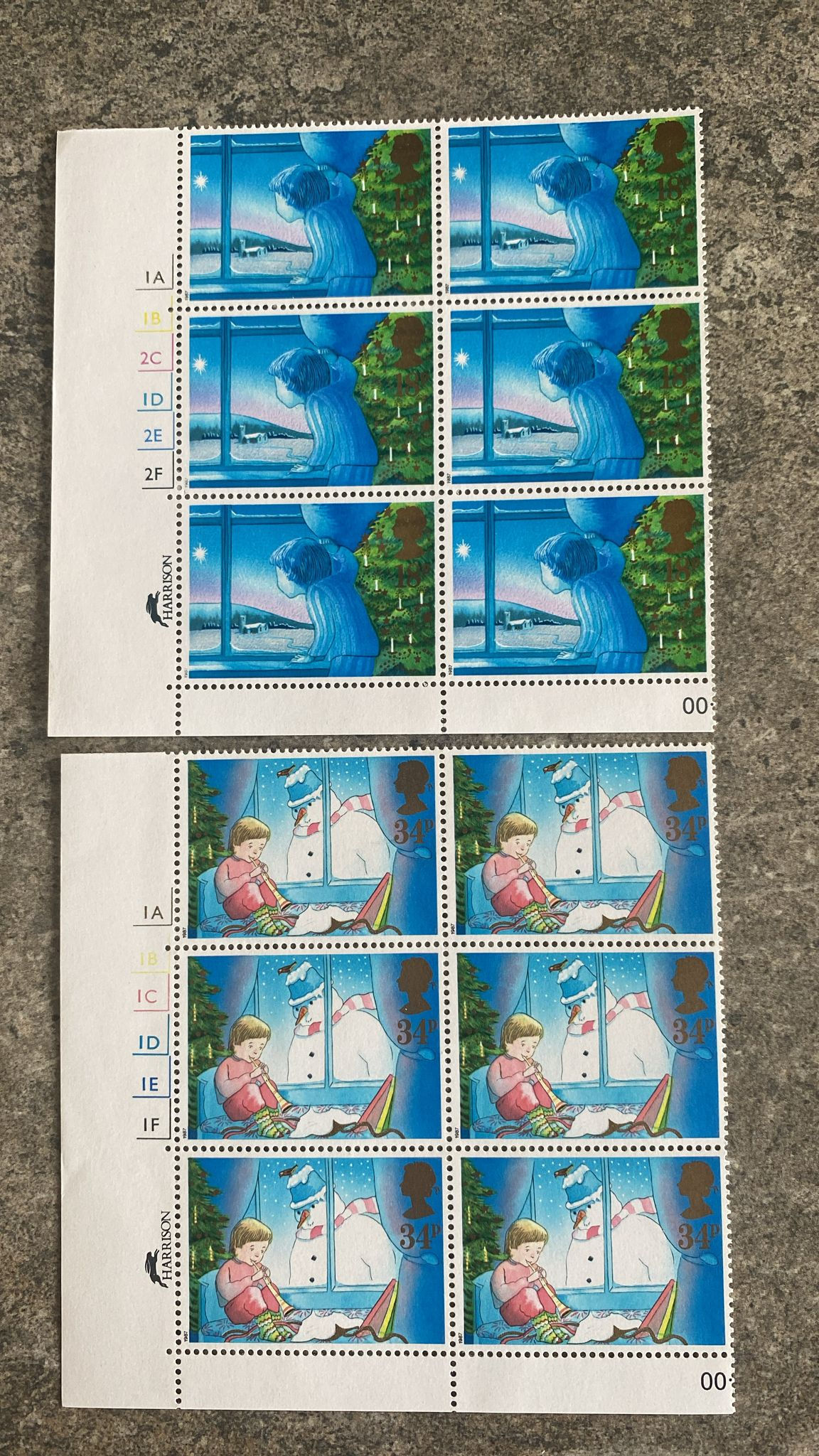 A398-1987 Royal Mail Christmas Stamps Complete Mint UnmountedSheets (1st Clas
