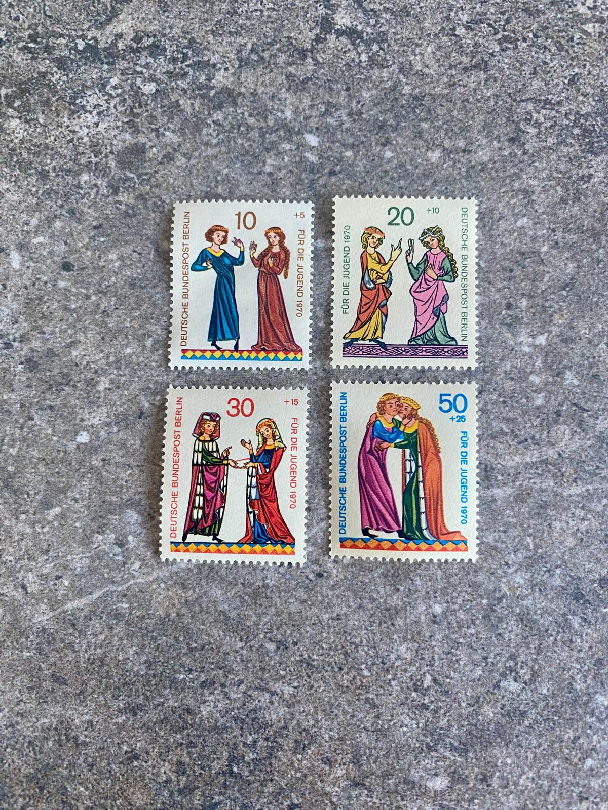 A171- 1970 Deutsche Bundespost Berlin “Für die Jugend” Complete Set of 4 Stamp