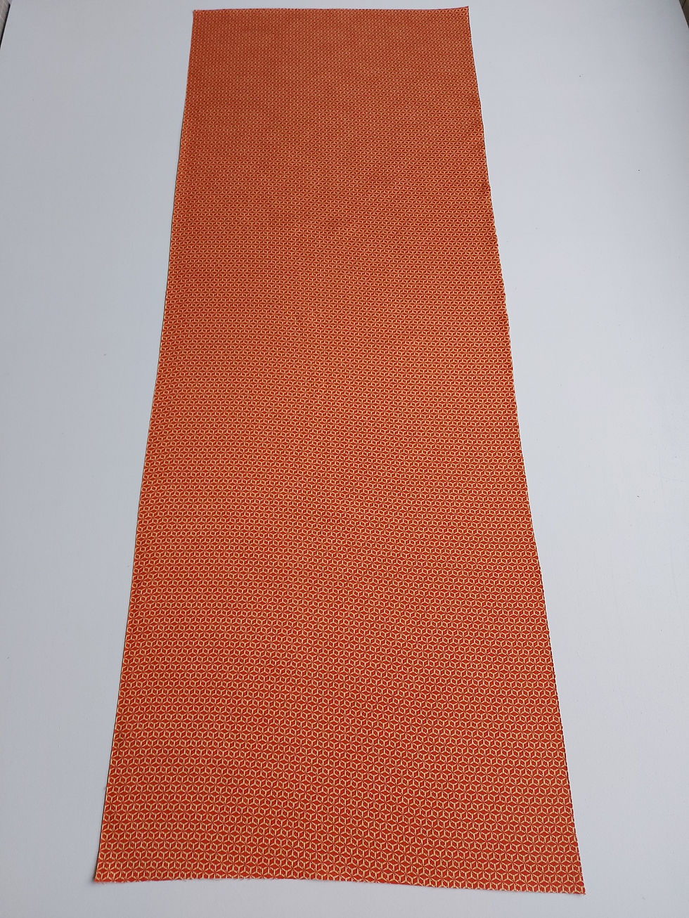 Thumbnail: Geometric pattern - Kimono fabric - Silk - Orange Cream - Upcycle fabric - www.jasuin.co.uk