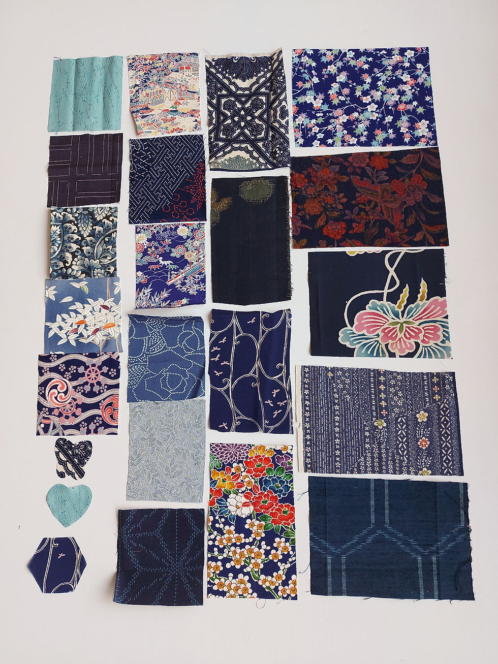 Thumbnail: Fabric Swatches - Small Pack - kimono fabric -Trimmings - Blue - upcycle fabric - www.jasuin.com