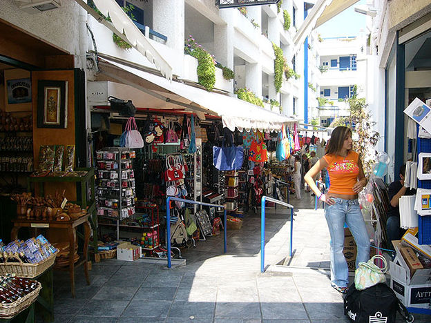 QUICK GUIDE - your essential reference to Crete