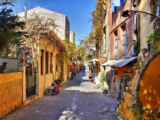 FAQs - 50 insiders' Q&A's for Crete