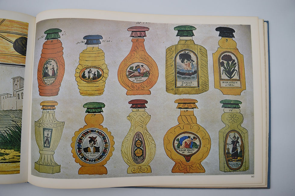 Miniature : Le grand livre des parfums édition Minerva Vilo