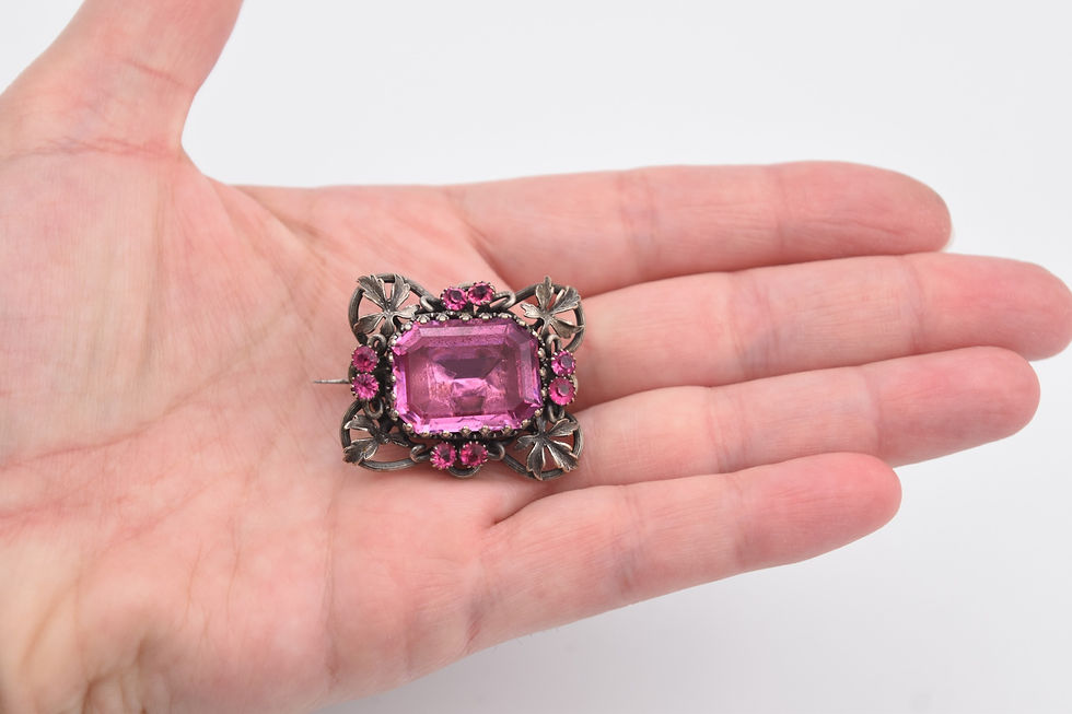 Ancienne broche République Tchèque strass rose Czech brooch pink Rhinestone Cocagne de sort Barbentane brocante