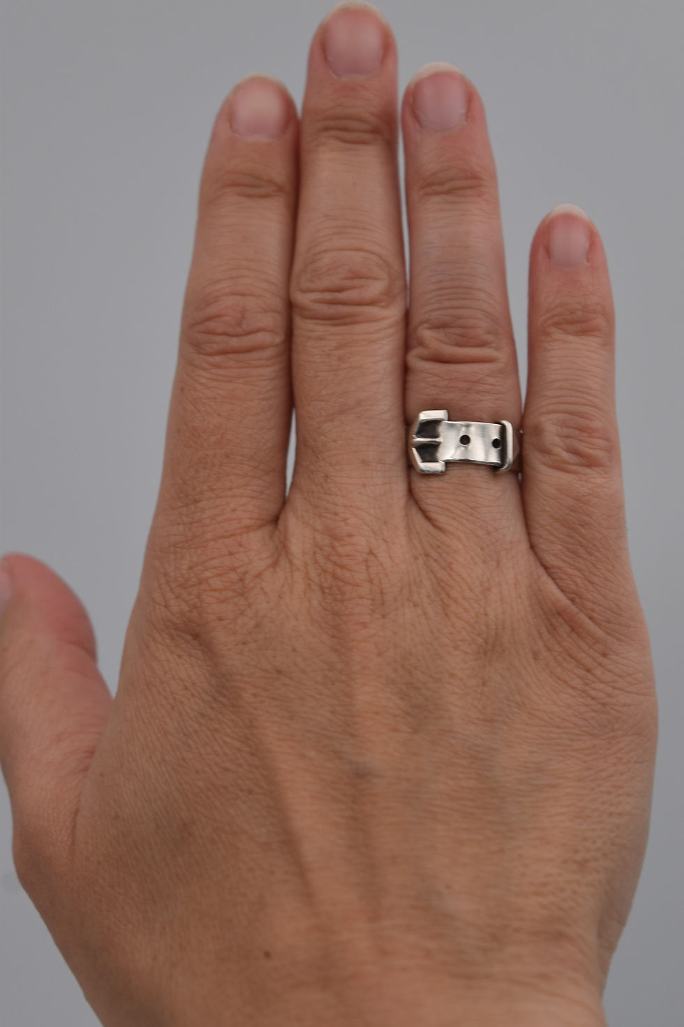 Bague vintage en argent en forme de boucle de ceinture