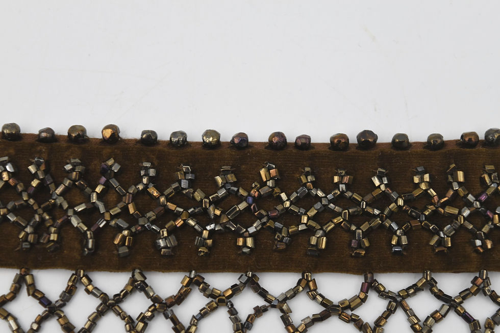 Miniature : Authentique collier choker 1920s velours et perles rocailles années folles
