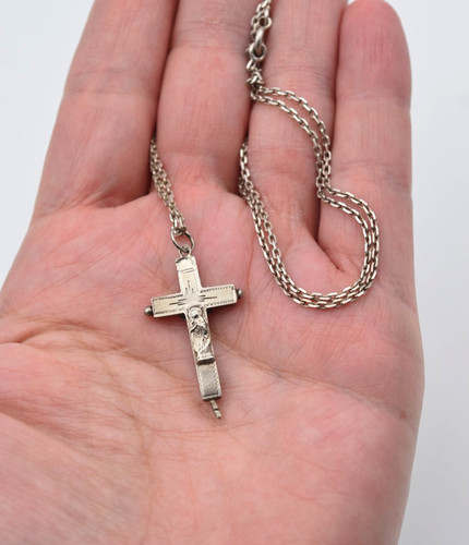 Pendentif Croix Reliquaire Ancien En Argent Doré - Bretagne, XVIIIe Ou XIXe Siècle - Rare, Occasion (état D'usure)