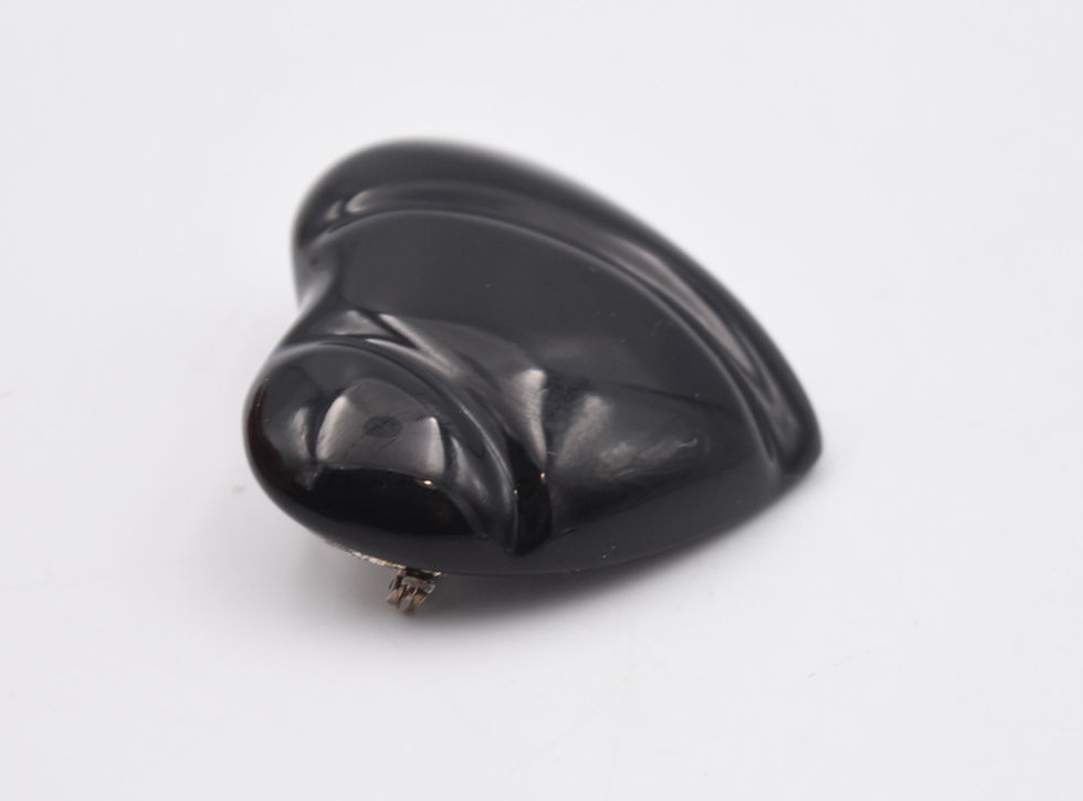 Miniature : Broche vintage cœur noir en cristal de Baccarat signée