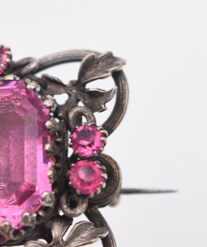 Miniature : Ancienne broche République Tchèque strass rose Czech brooch pink Rhinestone Cocagne de sort Barbentane brocante