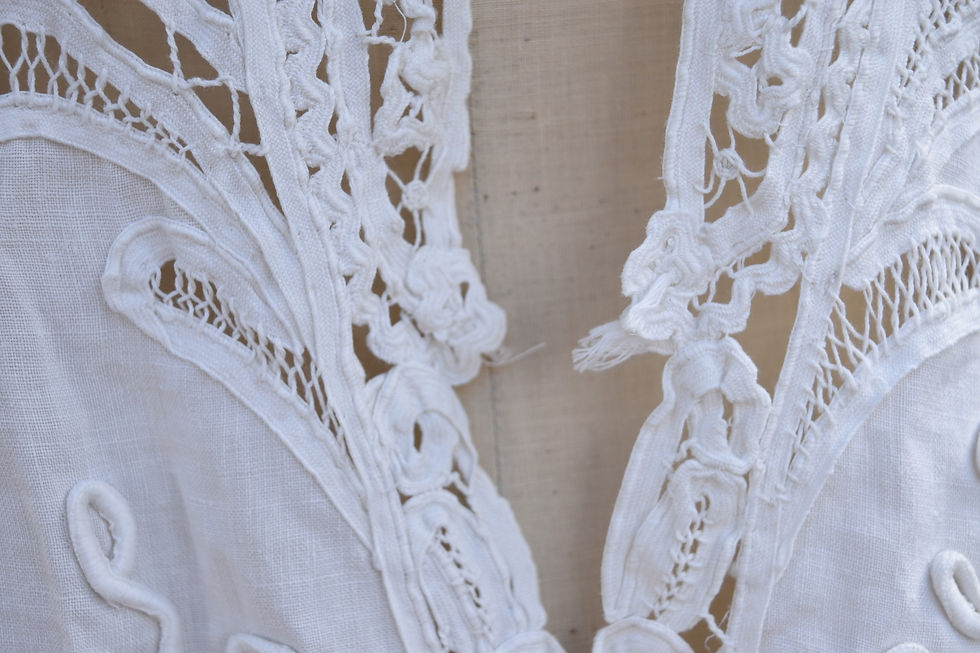 Miniature : manteau d'été lin dentelle aux lacets Luxeuil 1900 1910