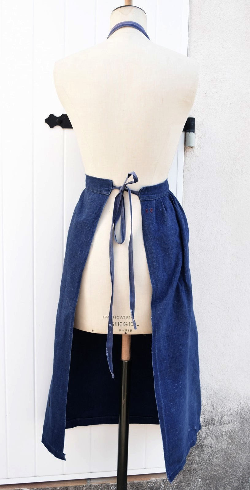 Miniature : Ancien tablier vêtement de travail lin couleur indigo Cocagne de sort brocante Carpentras