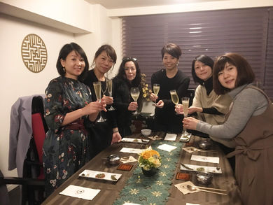 お食事会の一コマ。IB-EAT 京都祇園家門。山上雅子 IB-EAT 食育 美養食 熟成高麗人参。