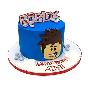 Roblox Themed Cake