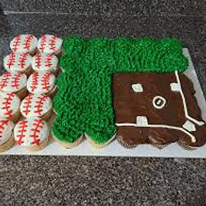 Baseball Field Cupcake Pull Apart Cake