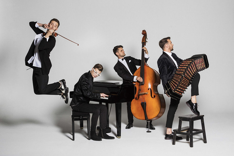 Tangoorchester Bandonegro live bei der Milonga im Logenhaus Potsdam